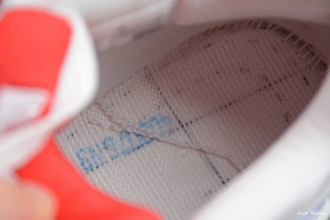 Kick Theory Air CT8527-112 Jordan 4 Metallic Red 0717